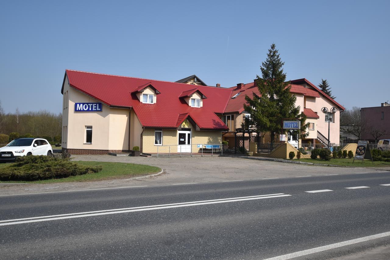 Motel Za Grosik Walcz Exterior photo